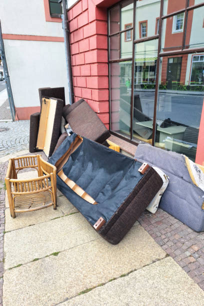 Best Property Management Cleanouts  in Hillcrest Heights, MD